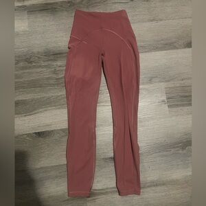 Lululemon leggings​